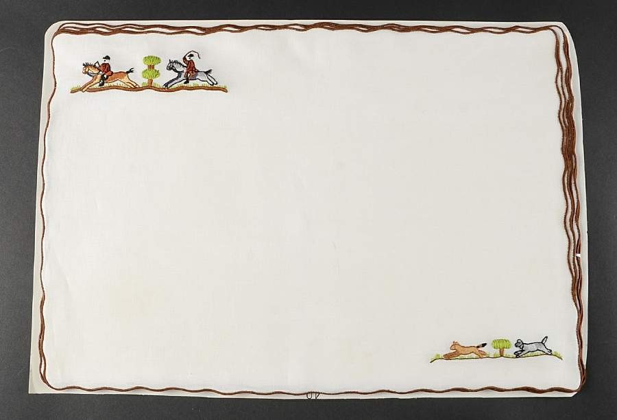 Crown Staffordshire Hunting Scene Embroidered Cloth Placemat 10622553