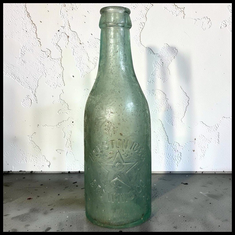 Antique Houston Ice & Brewing Co Star Beer Bottle Pre-Prohibition Aqua Glass