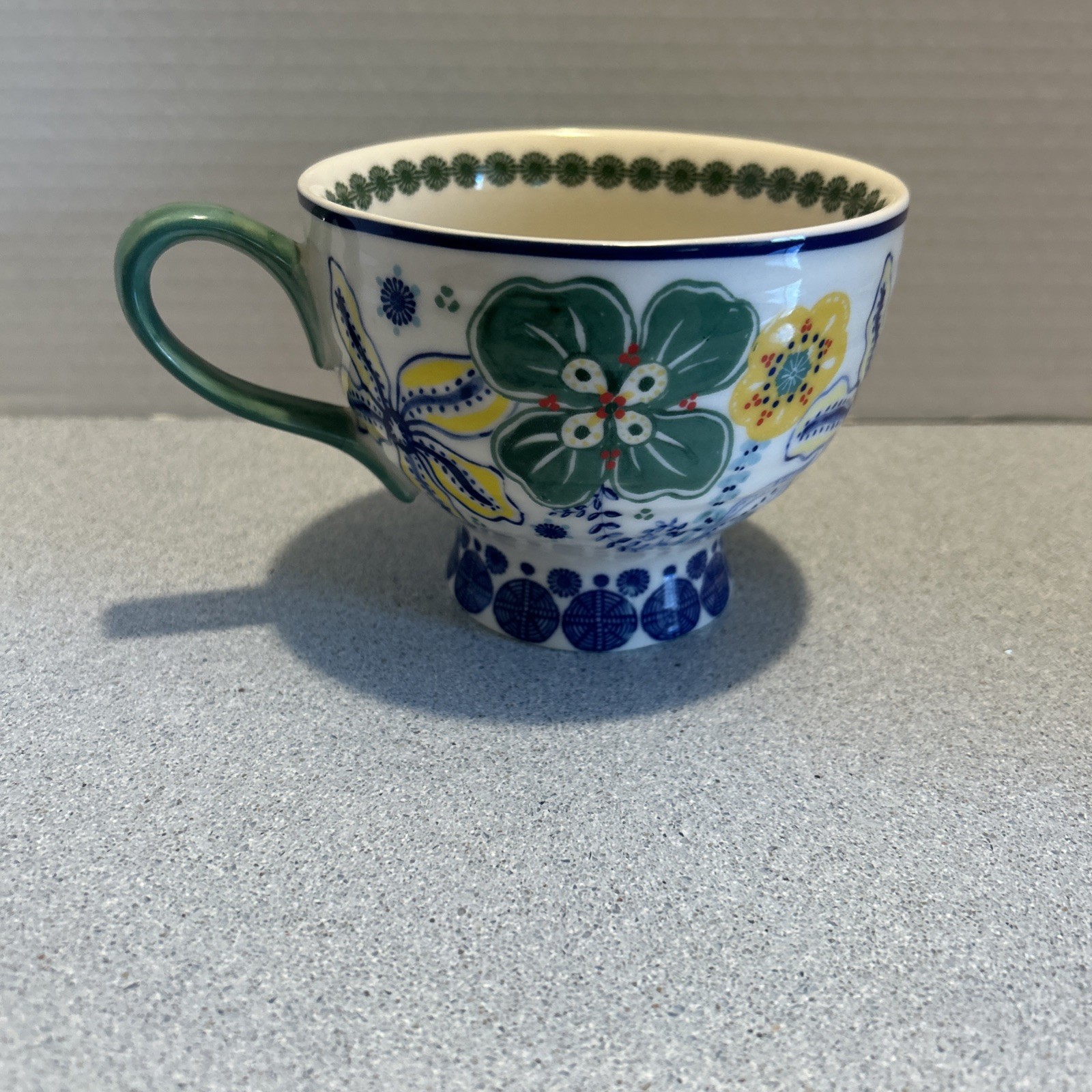 Anthropologie Jennifer Orkin Lewis Pedestal Mug - Floral Flowers Green Handle