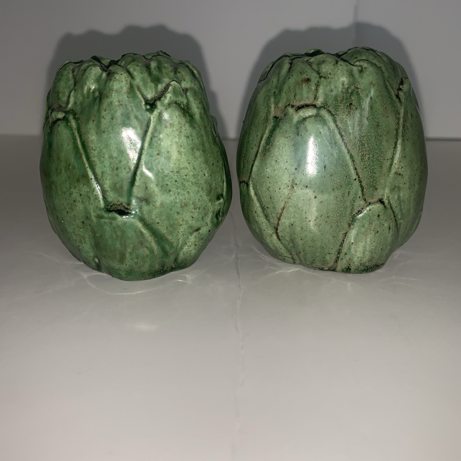 VTG Unmarked Ceramic Artichoke Salt/Pepper Shakers Rubber Stopper French Country