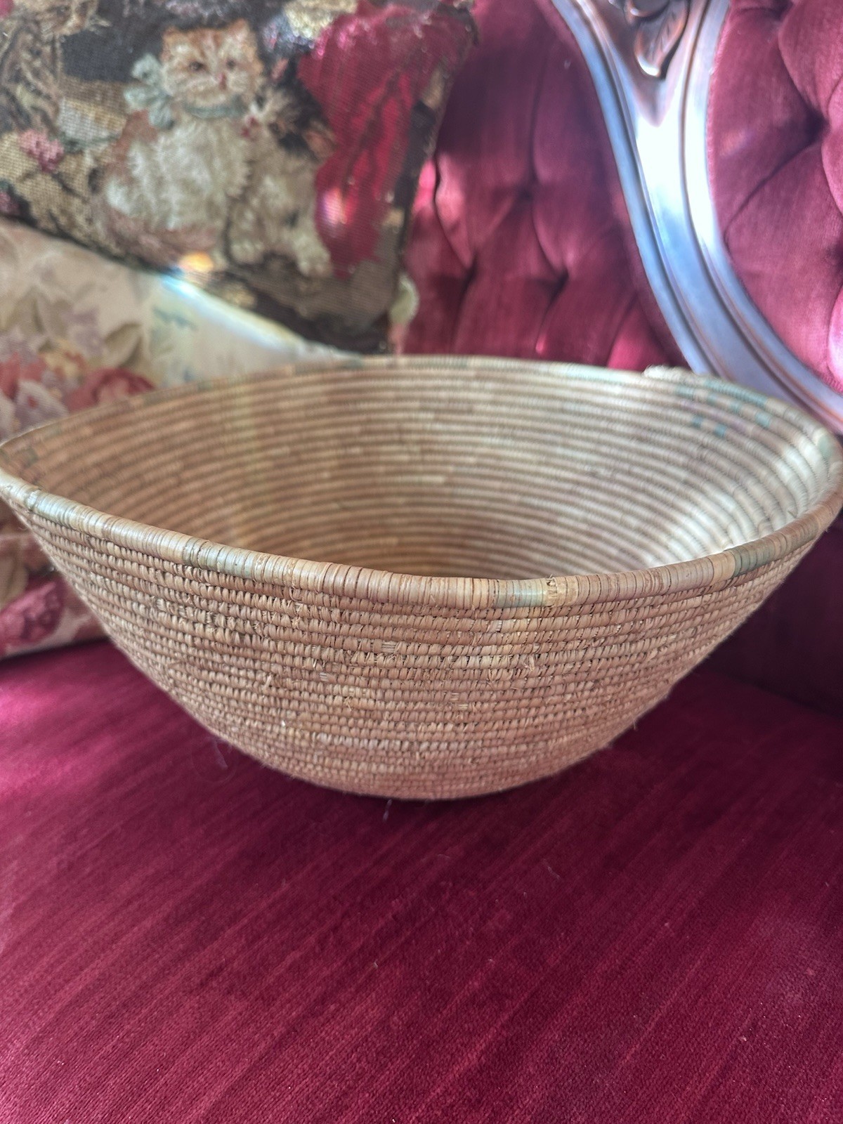 Large Beautiful Vintage Native American Indian Hand Woven Basket