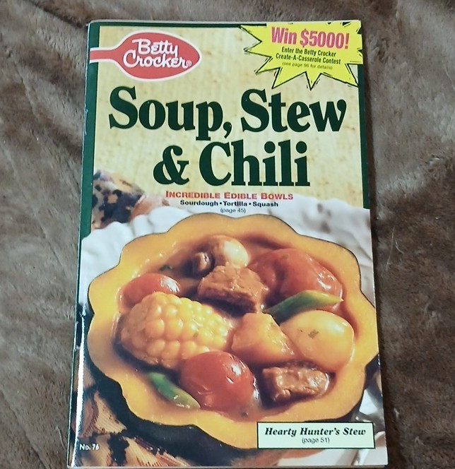 Betty Crocker Soup, Stew & Chili Recipe Booklet No. 71 Photo of Every Recipe