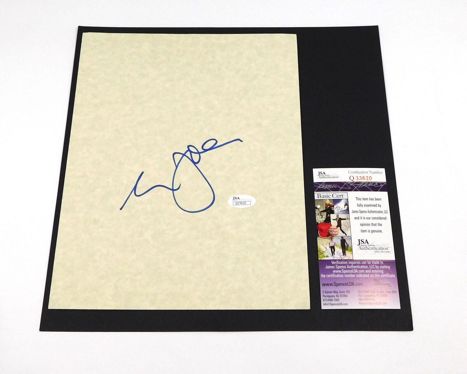 Eric Idle Signed 8.5 x 11 Cardstock Sheet Monty Python JSA Auto DA046247