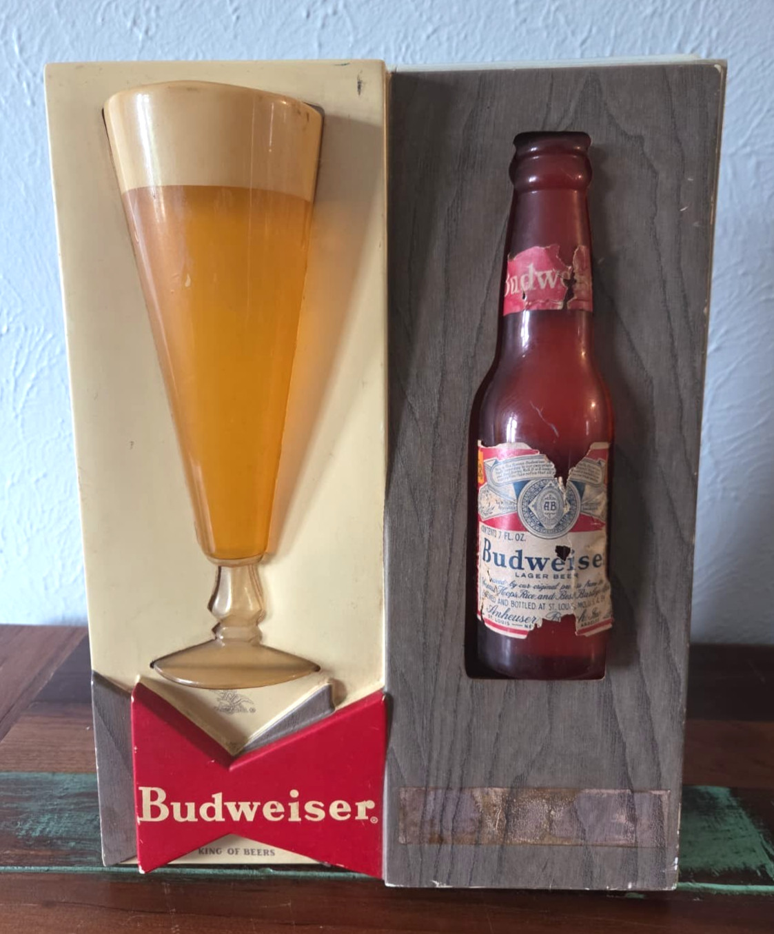 Vintage 1970 Budweiser 3D Plastic Bar Sign 7oz Pony Bottle Pilsner Glass 9x12\