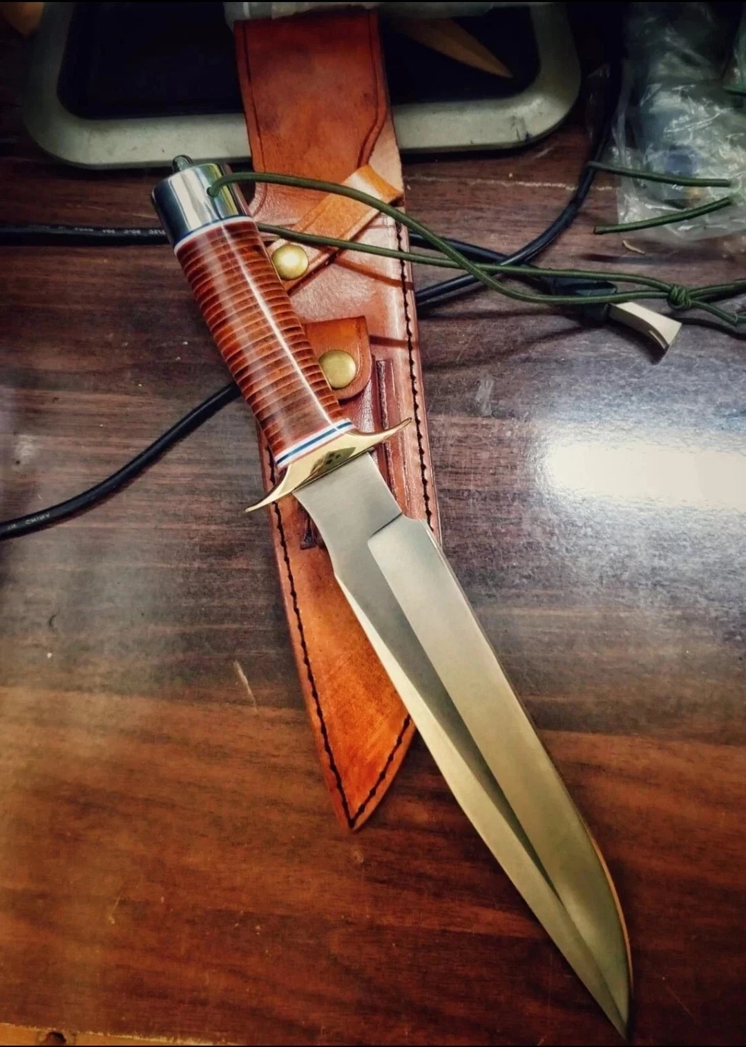 CUSTOM HANDMADE D2 STEEL LEATHER STACK HANDLE BOWIE KNIFE WITH LEATHER SHEATH.