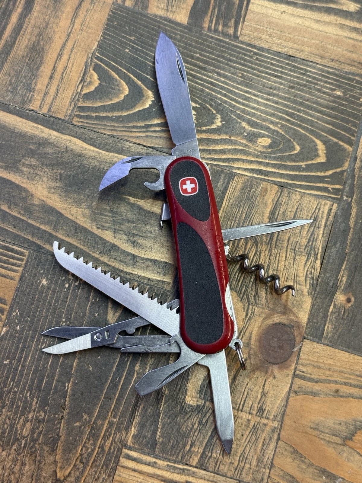 Wenger EvoGrip S18 Black & Red Swiss Army Knife Multitool Used