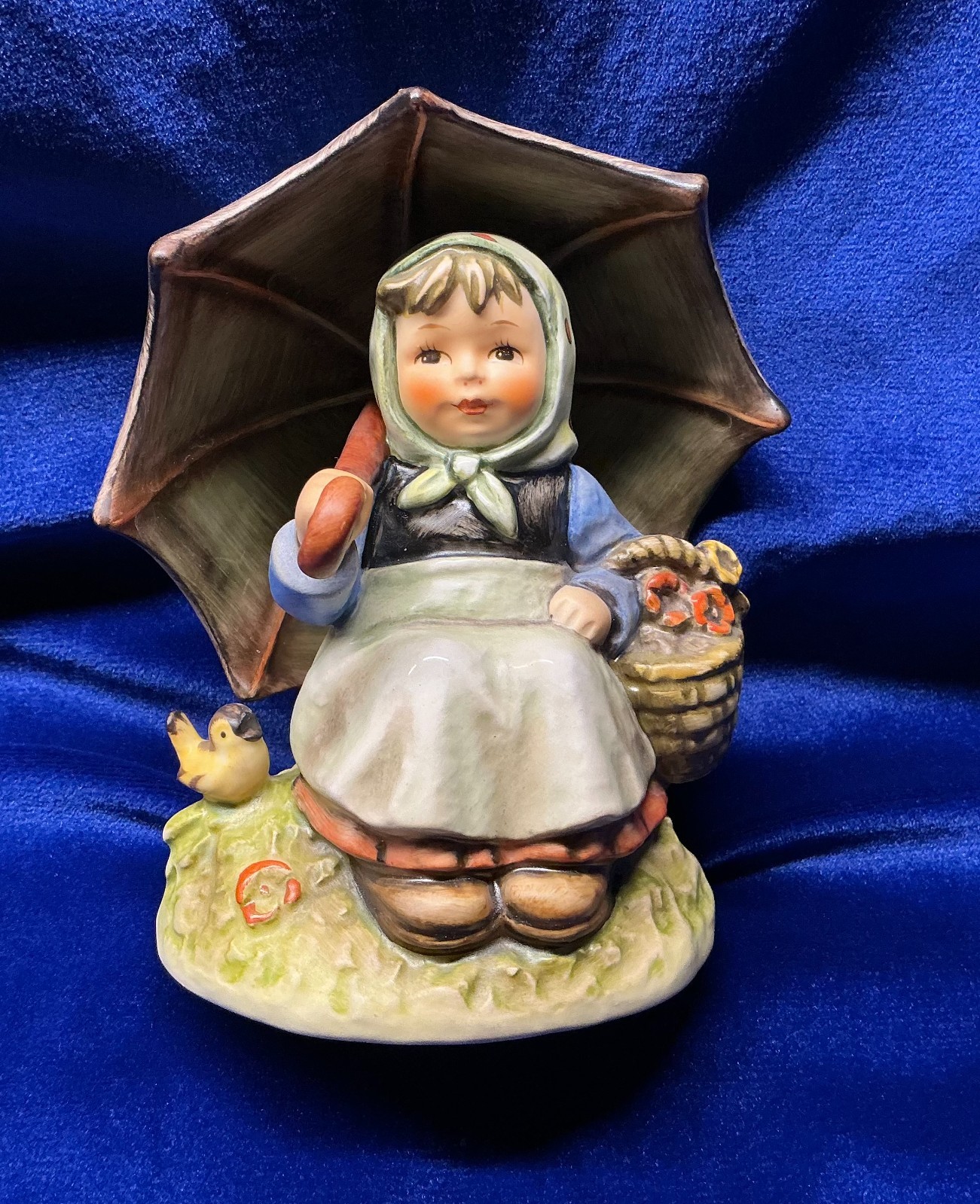 Huge Variety of Beautiful M J Hummel Figurines  You Choose More Added