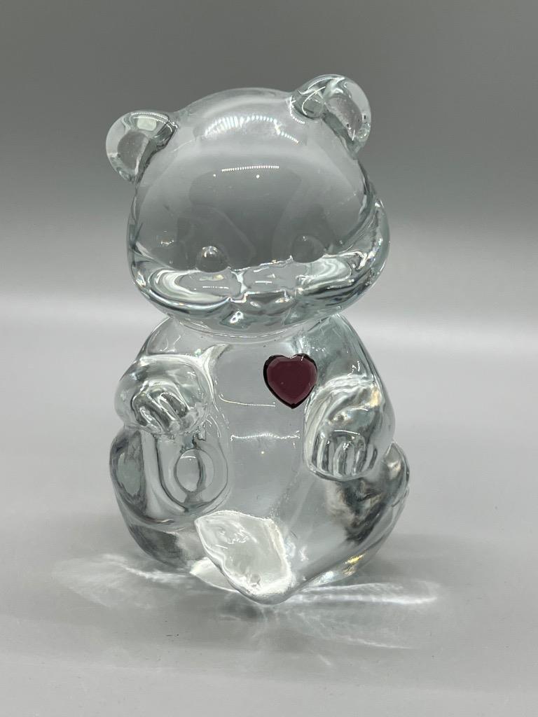 Fenton Glass Bear February Birthstone Figurine Amethyst