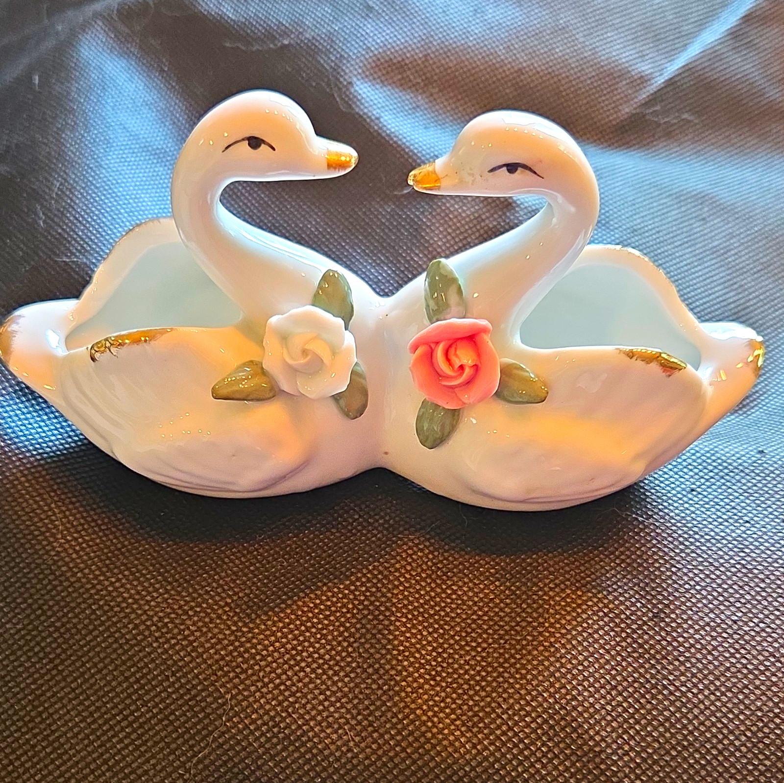 Ceramic Double Swan Planter White Gold Trim Pink Rose Floral Glossy Finish
