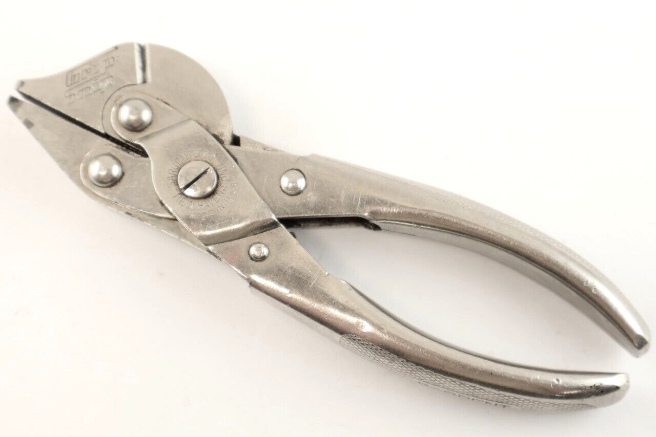 5.5” Sargent & Co. “GRIP SNIP” Parallel Jaw Pliers with Side Cutters / Hand Tool
