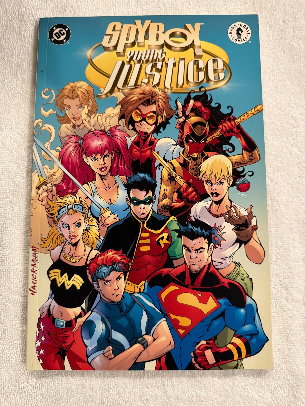 Spy Boy Young Justice DC Dark Horse Crossover TpB-1st Print