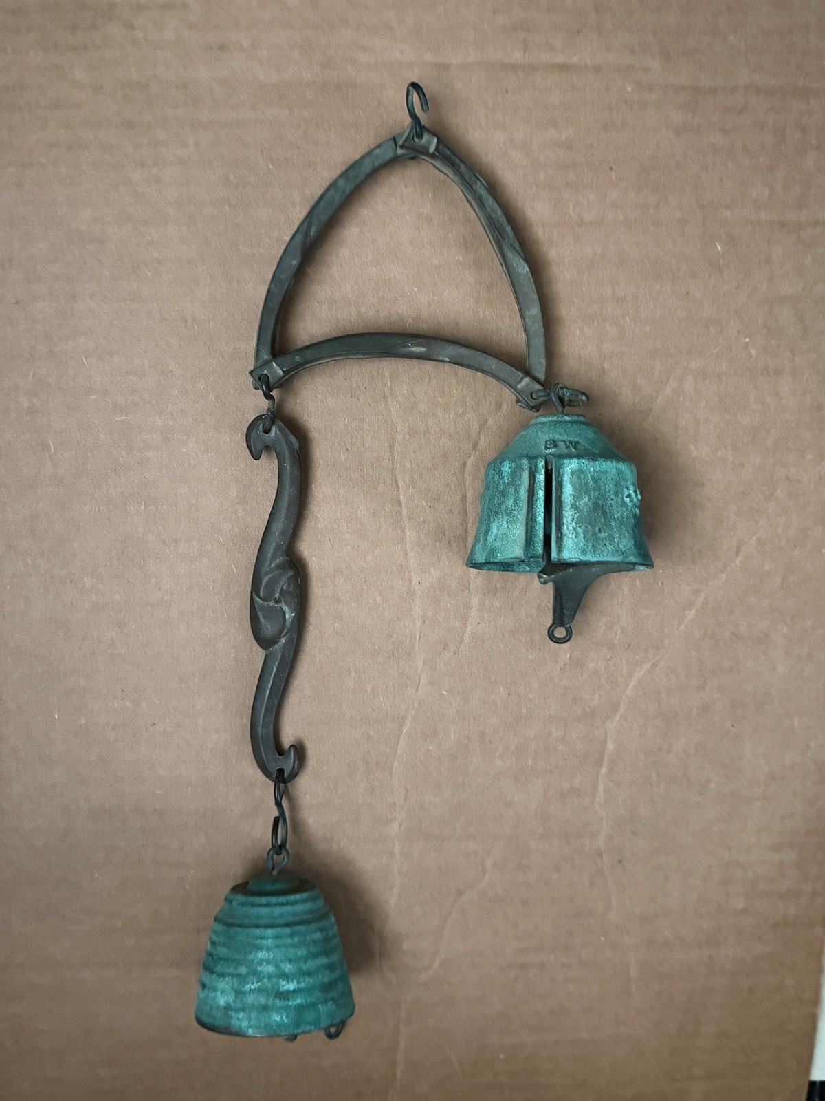 Vintage Harmony Hollow, Jeff Cross,  Cast Bronze Bells Wind Chime pre-owned