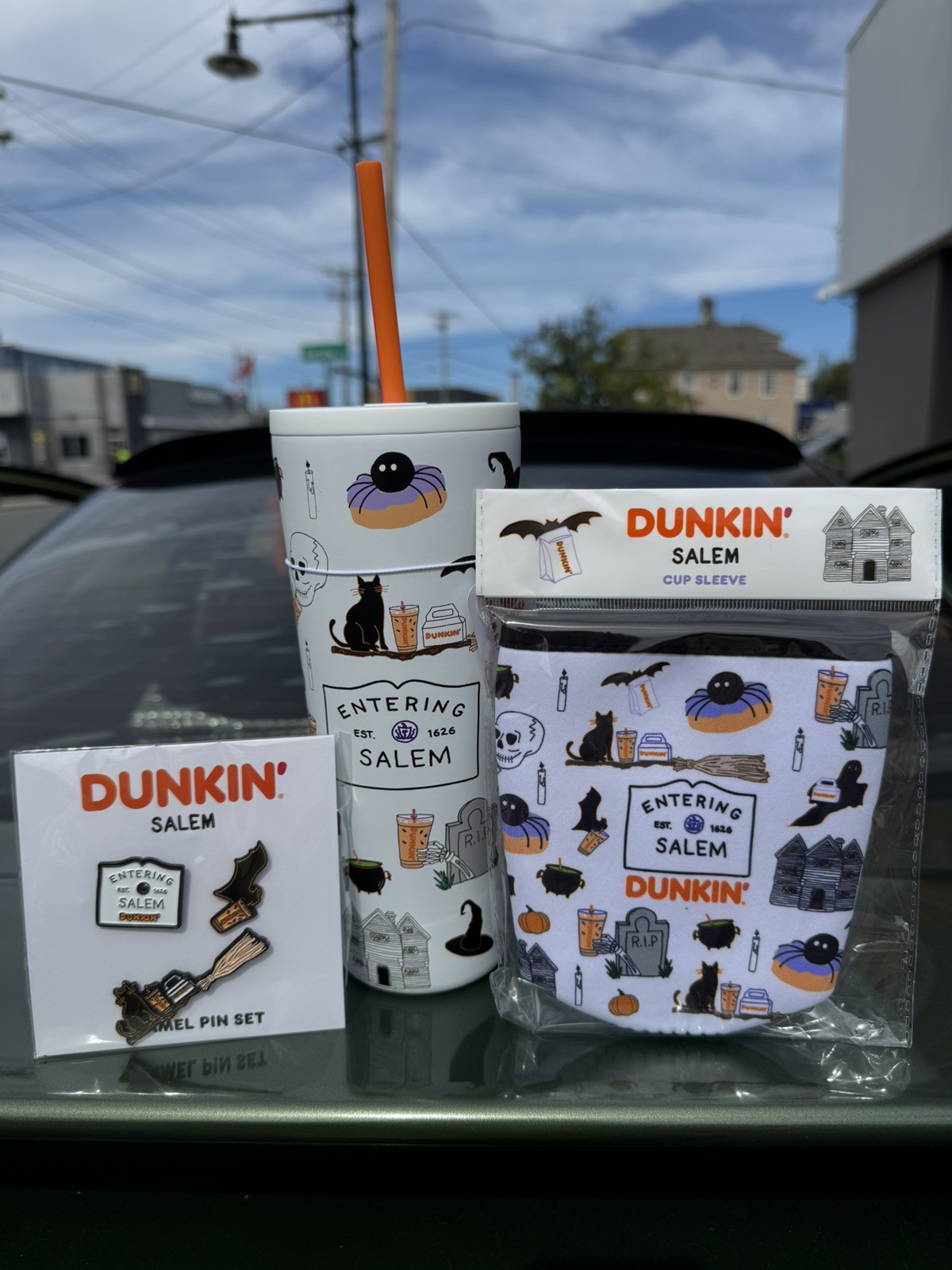 2026 Salem Mass Runs On Dunkin Donuts Halloween Collectible Bundle 2026 Salem Mass Runs On Dunkin Donuts Halloween Collectible Bundle