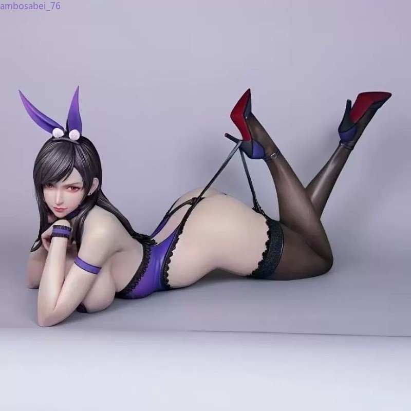 Final Fantasy VII 25cm Tifa Lockhart Bunny Girl Prone Collectible Display Statue