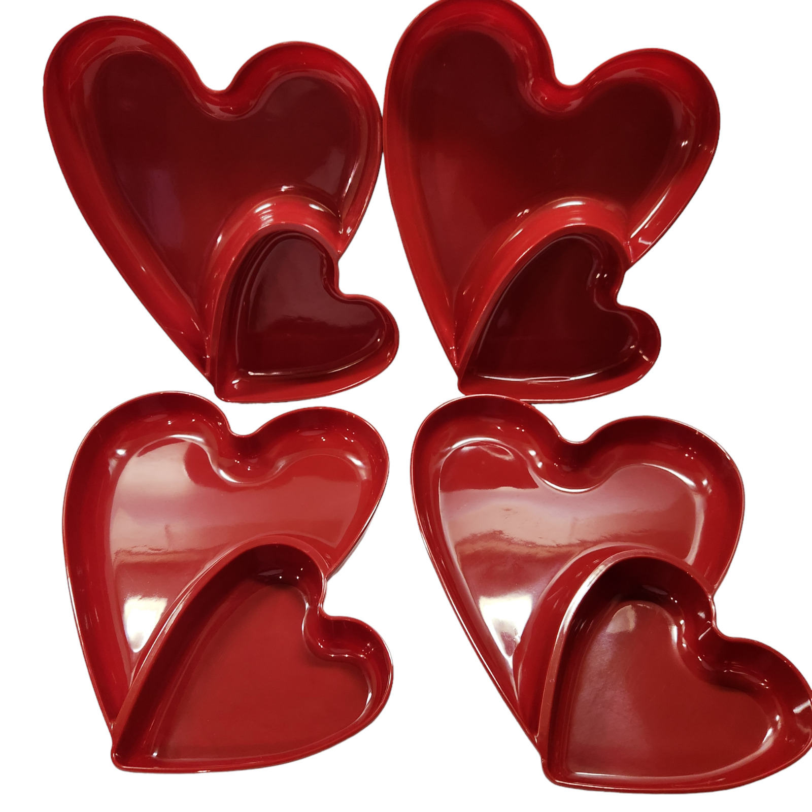 Set of 4 Plastic Double Heart Shaped Dinner Snack Plates Valentines Love 11 In