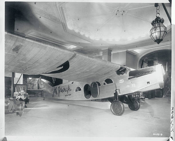 Now you can buy an aeroplane in a department store New York photo - 1925 Photo