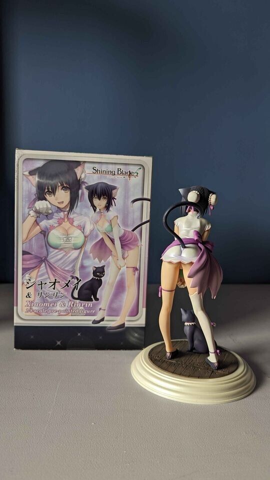 Shining Hearts Xiao Mei figure w/ cat Rin Rin & original box