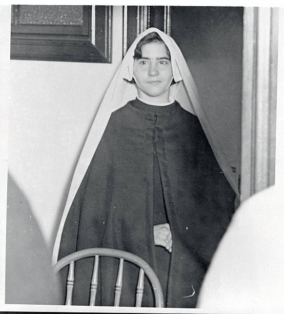 Portrait of Marie Dionne Wearing Robes of a Sister - Quint Qui - 1953 Old Photo