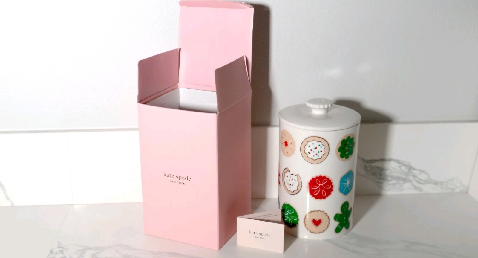 πNEWπ Kate Spade New York Kate Spade New York 2021 Release - Cookie Time Jar πNEWπ Kate Spade New York Kate Spade New York 2021 Release - Cookie Time Jar