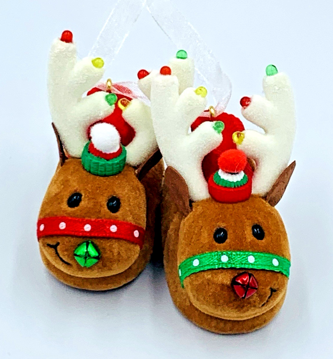 Hallmark Keepsake 2004 MY CHRISTMAS SLIPPERS Ornament Reindeer with Lights Gift