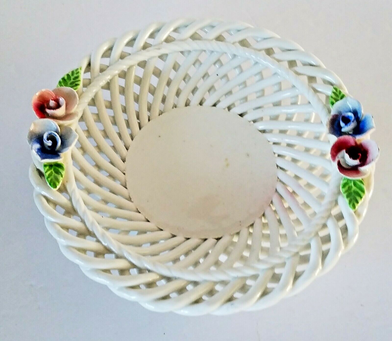 Vintage Ceramic White Lattice Plate WITH FLOWERS Made in Spain Porcelain ROUND