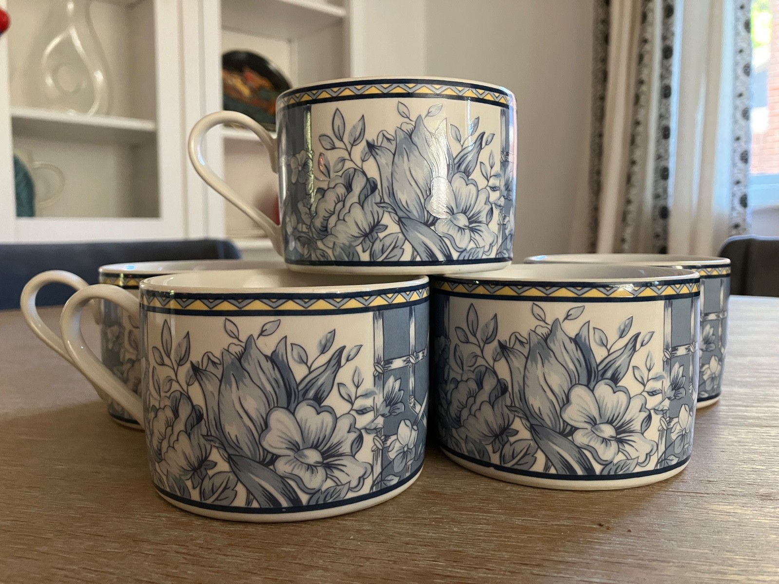 6 Coventry Palace Garden Floral Blue White Coffee / Tea Cups Used