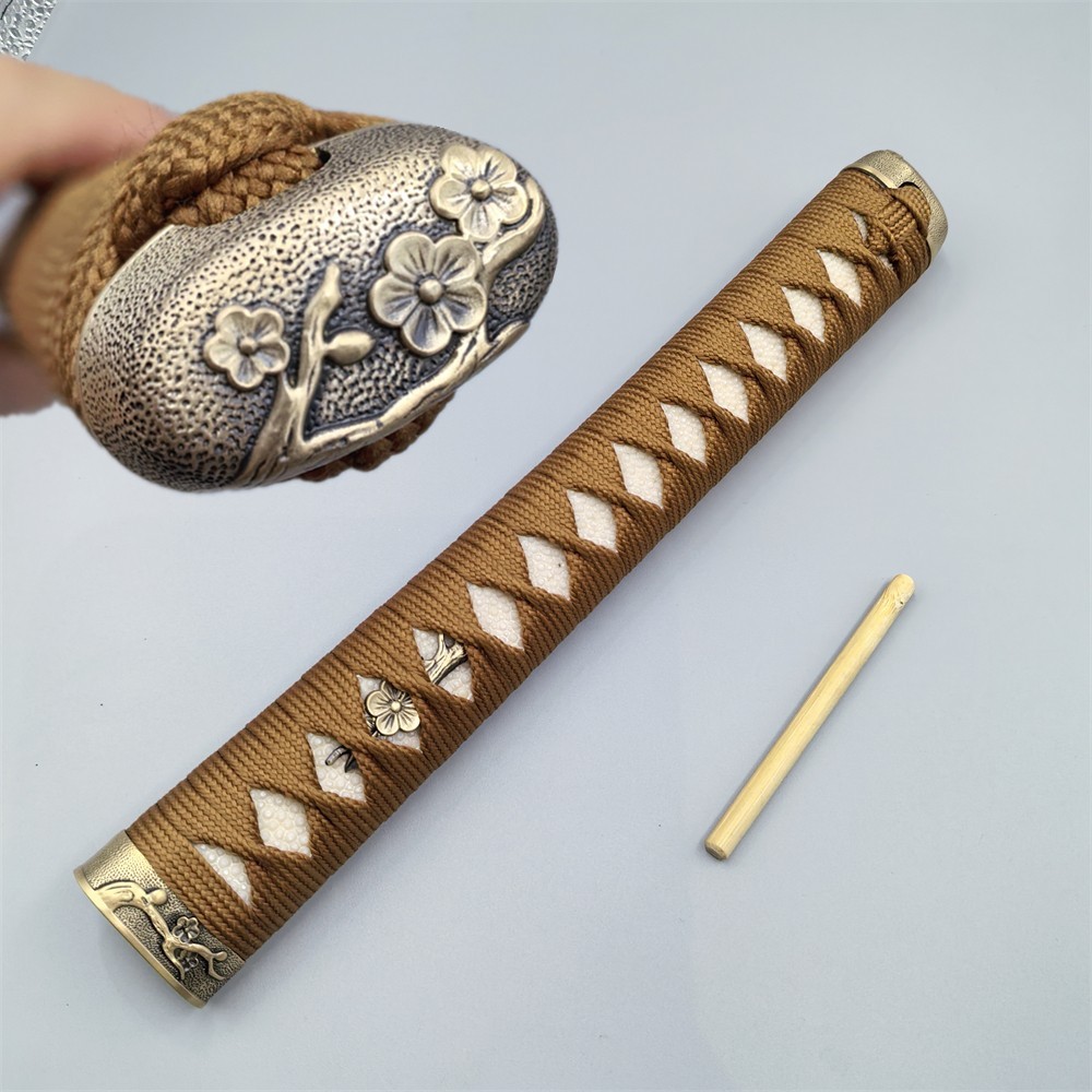 26CM Tsuka Real RaySkin Brass Fuchi Kashira Silk Ito Japanese Katana Sword Hilt