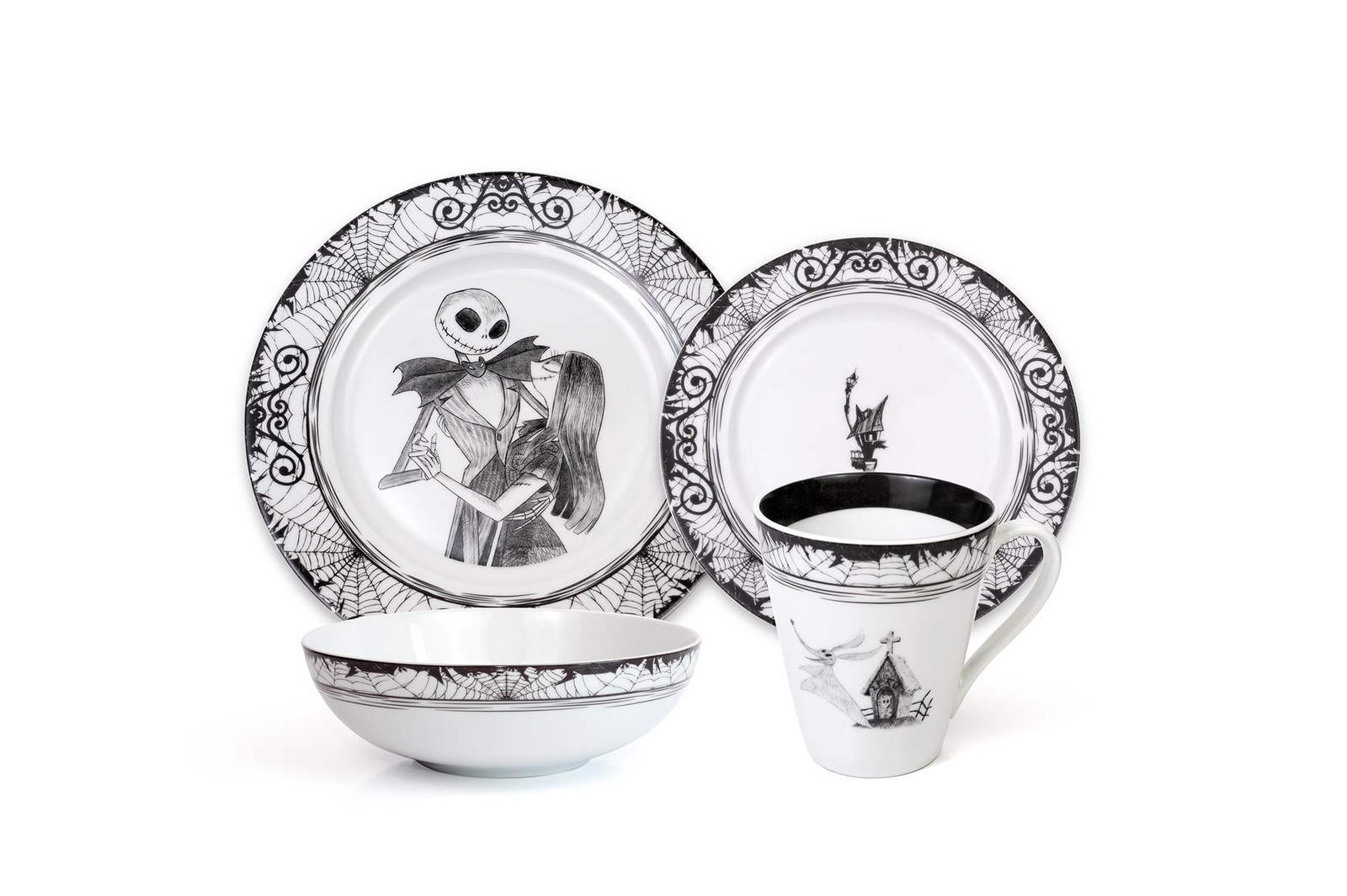 The Nightmare Before Christmas 16-Piece Ceramic Dinnerware Set The Nightmare Before Christmas 16-Piece Ceramic Dinnerware Set