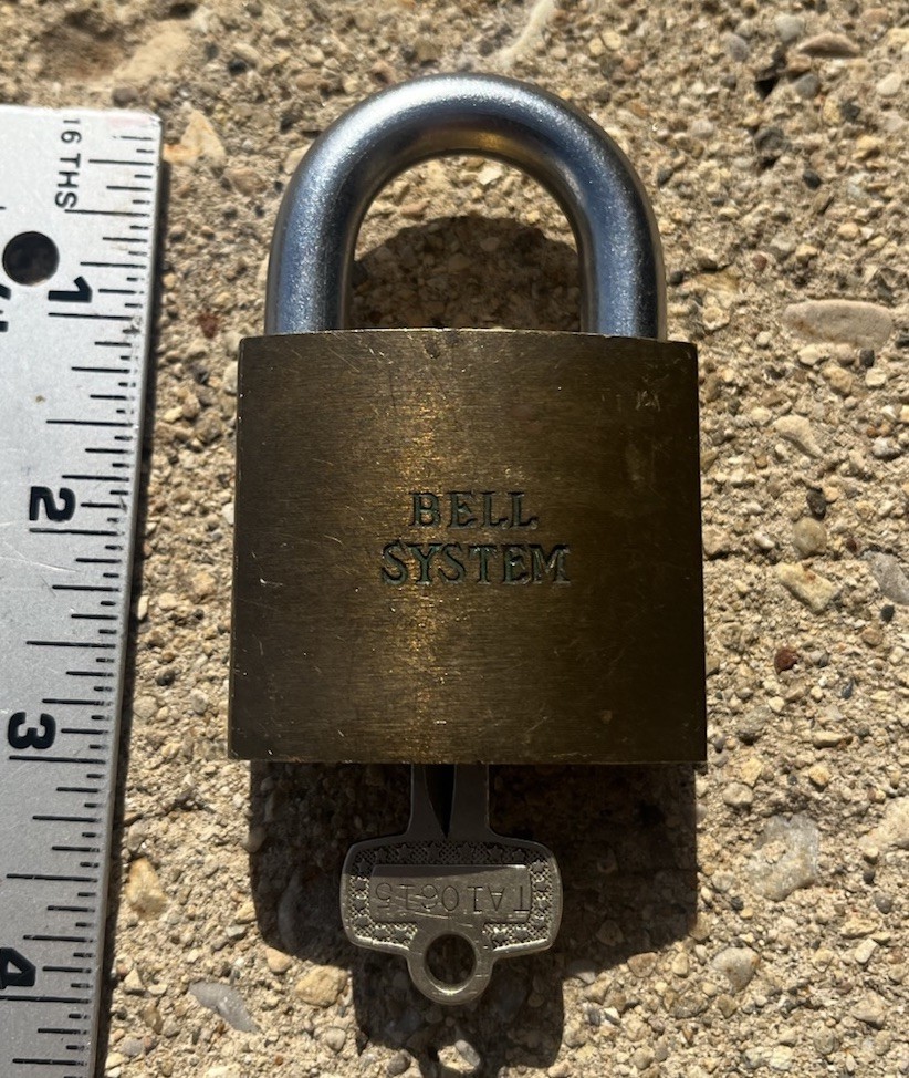 Vintage BEST Bell System Brass 3” Padlock With 1 Keys Lock  Works LOOK