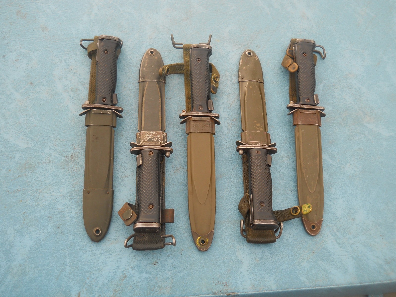 U.S. M-5A1 M5A1 M5 BAYONET & M8A1 SCABBARD M1 GARAND Korean war dealer lot of 5