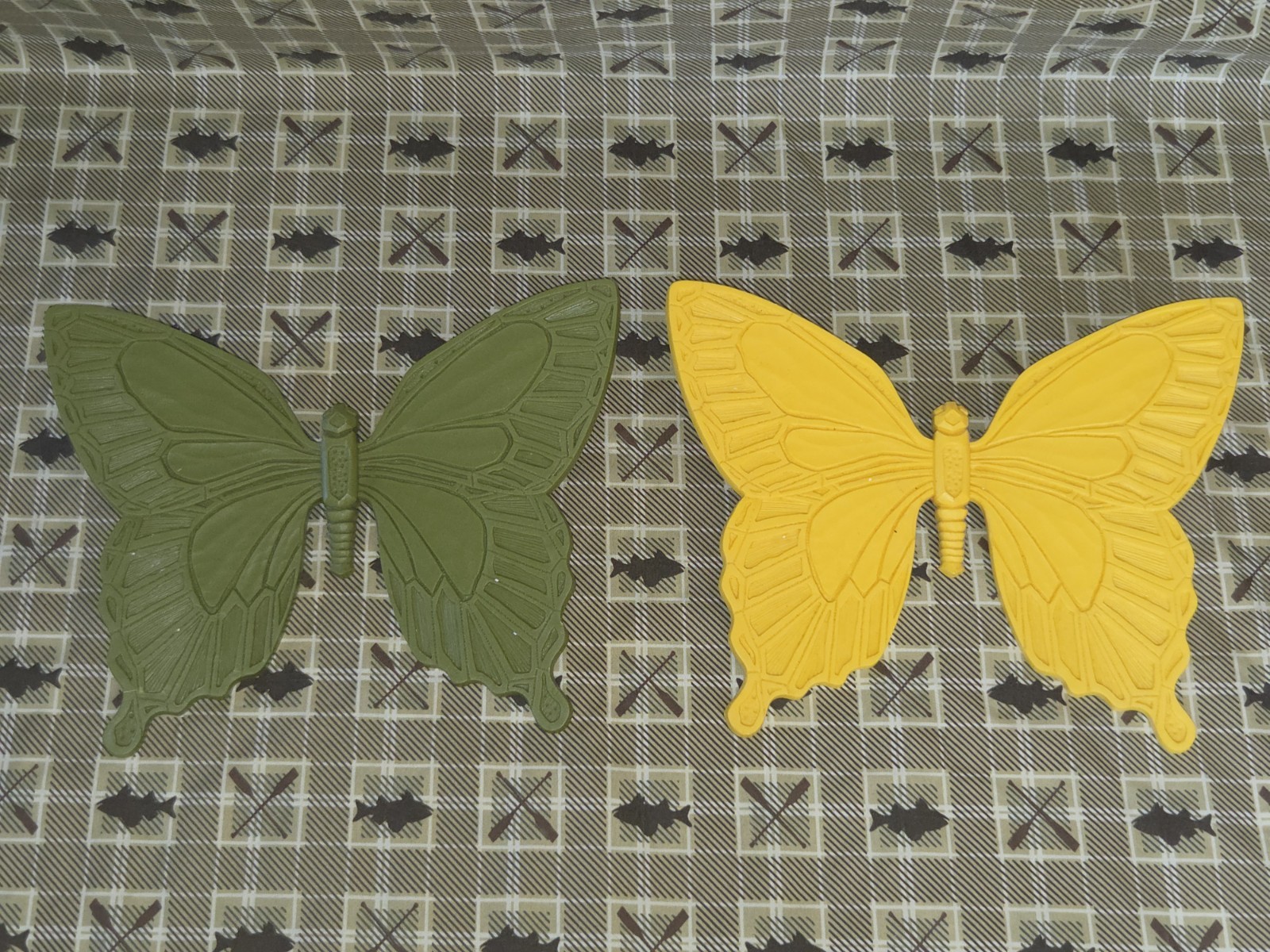 Vintage MCM Syroco Yellow/Green Butterfly Wall Decor Set of 2 USA Plastic
