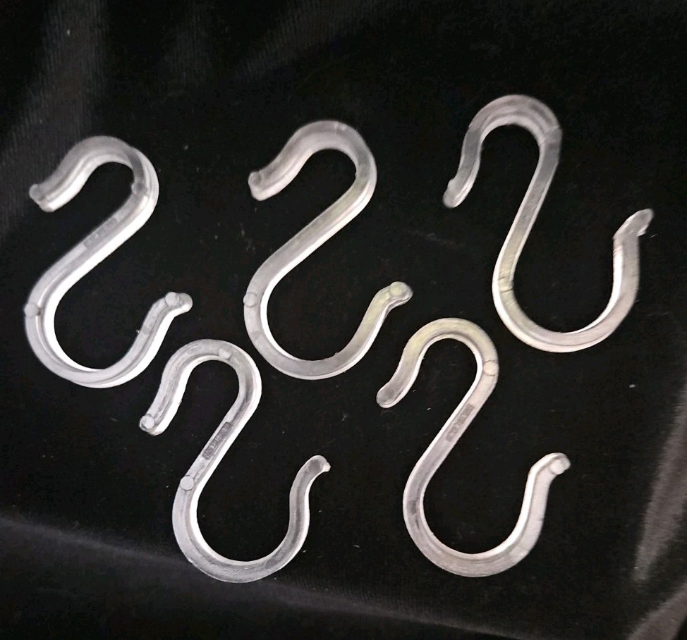 5 Anchor Hocking  Punch Cup Hangers/Hooks Clear Plastic