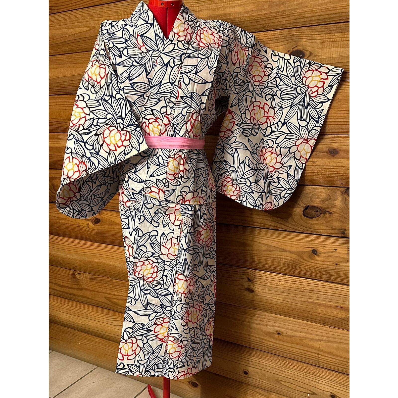 Japanese Rainbow Chrysanthemum Flower Women’s Girls Yukata Kimono Robe