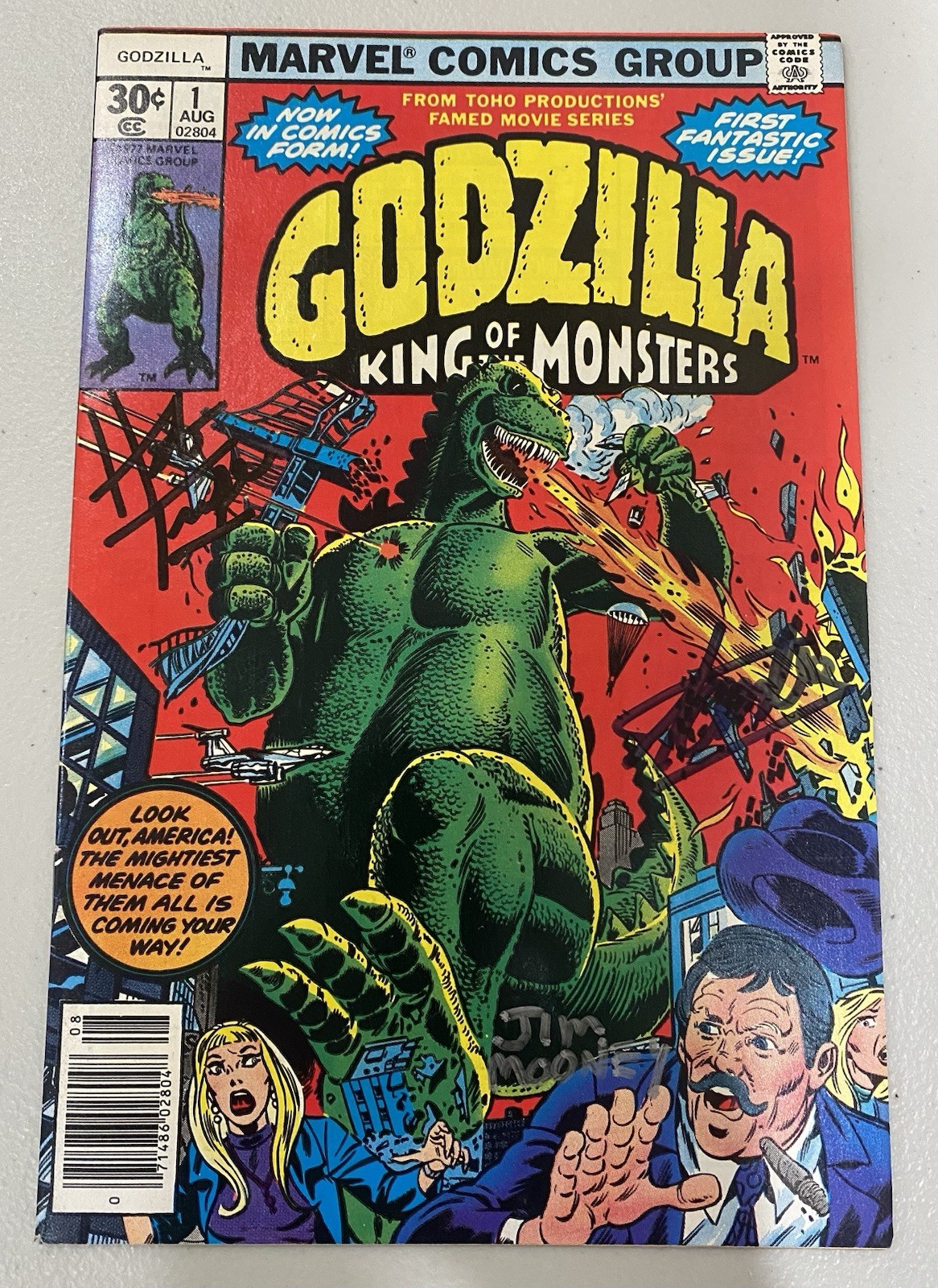Godzilla #1 Signed Stan Lee, Herb Trimpe & Jim Mooney 1977 VF/NM 1st Comic App