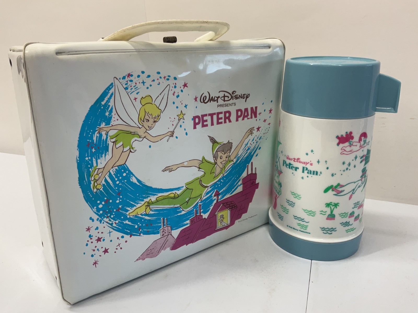VINTAGE PETER PAN LUNCHBOX AND THERMOS