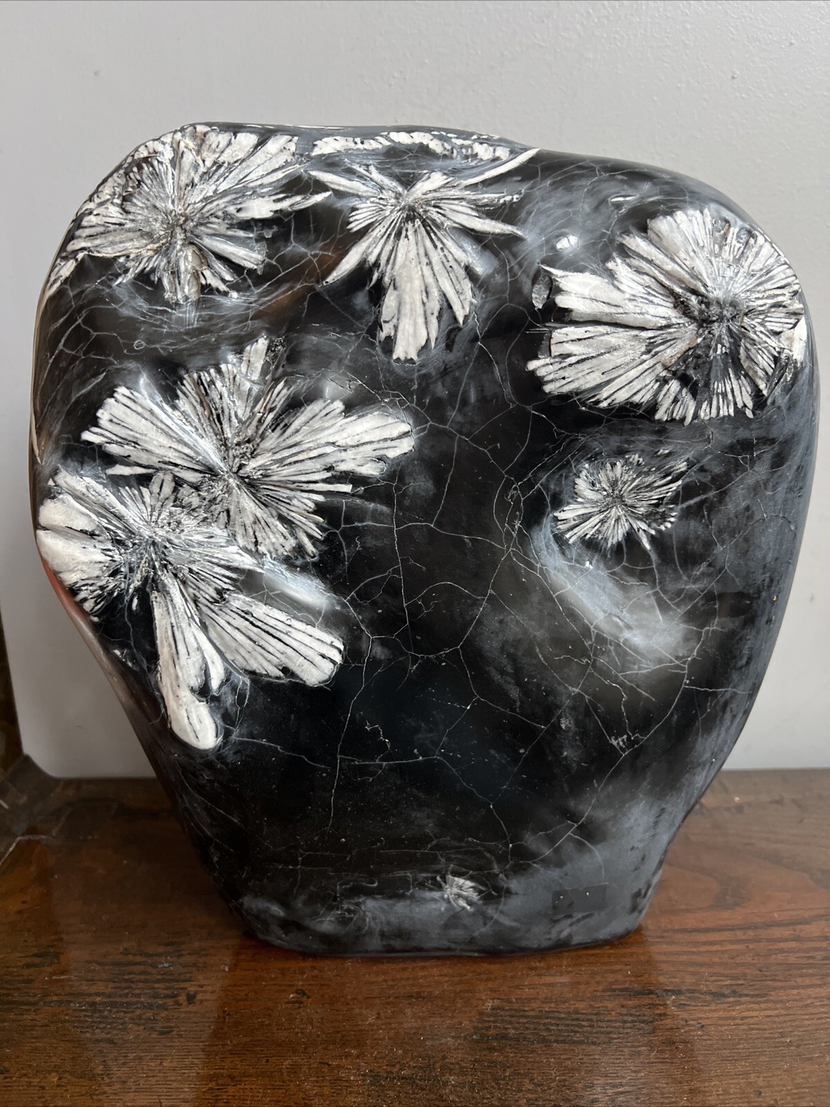 Large Chrysanthemum Stone