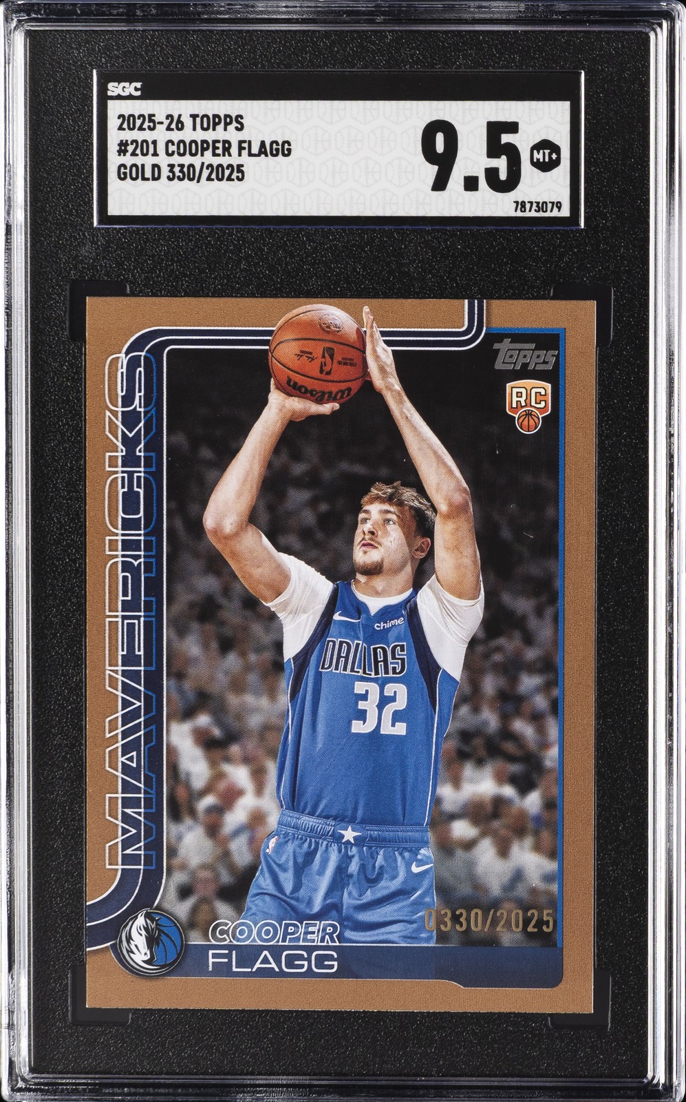 2025-26 TOPPS GOLD #201 COOPER FLAGG SGC 9.5
