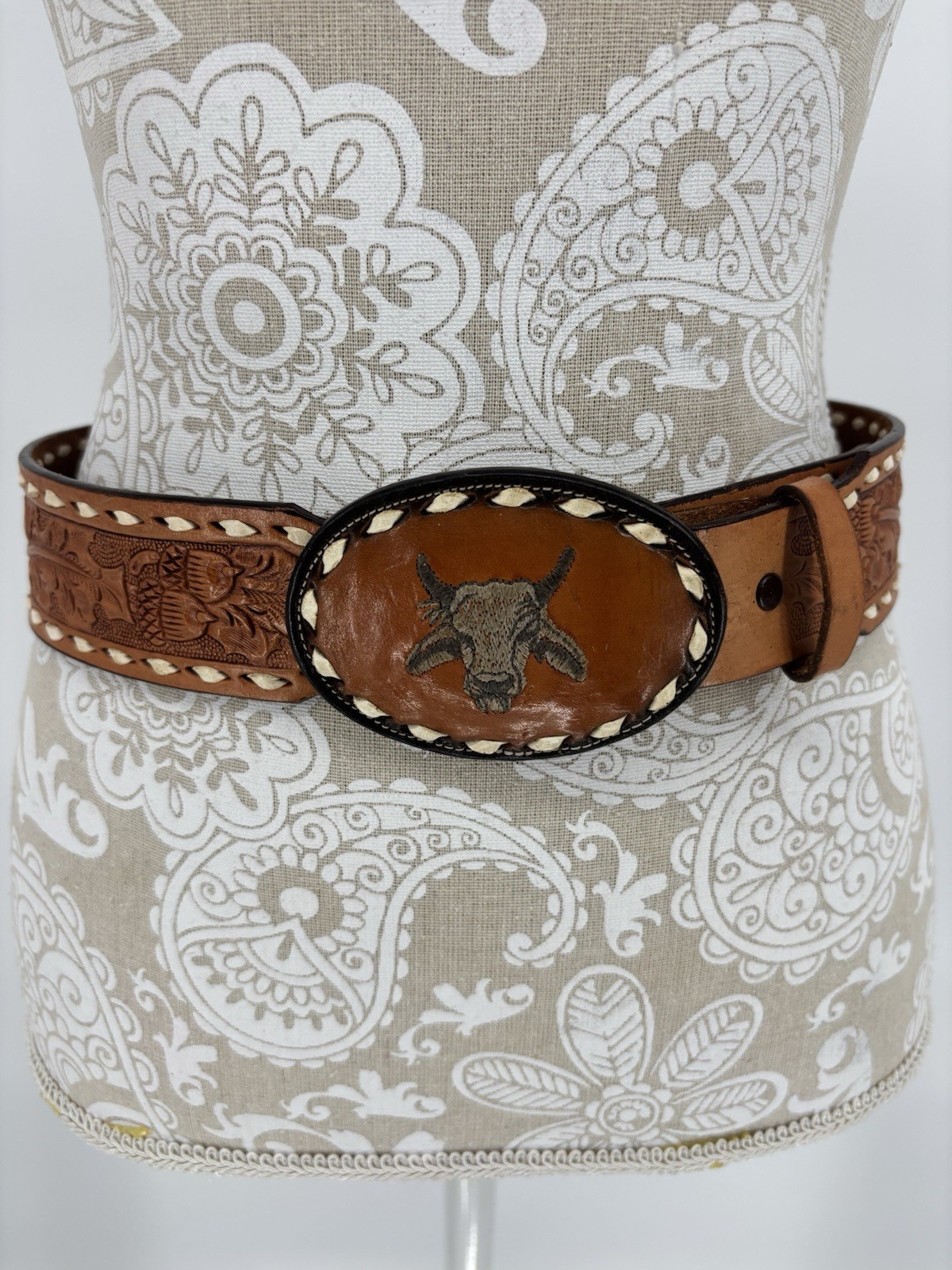 Vintage Tony Lama Leather Western Belt Longhorn Buckle Tooled “LEANNE “39” Bull