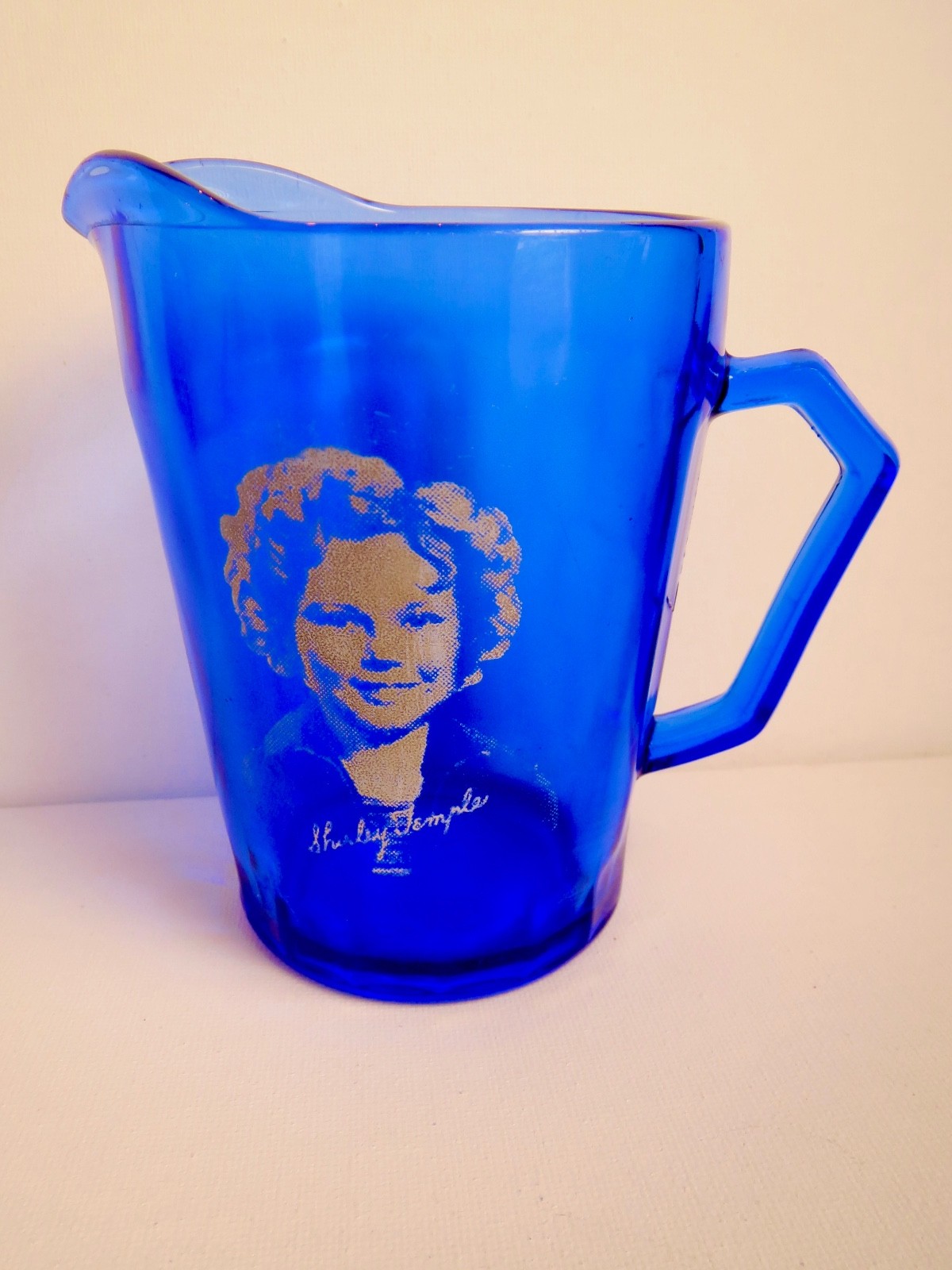 SHIRLEY TEMPLE Glossy Cobalt Blue Glass Creamer PITCHER  Handle & Spout 5\