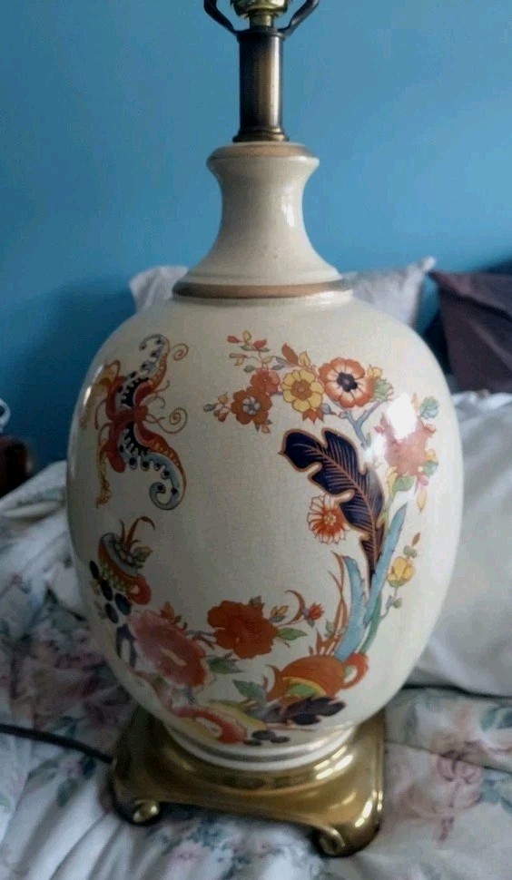 Antique /Vintage  Carl Falkenstein Signed Tobacco Leaf Floral Lamp Brass Base