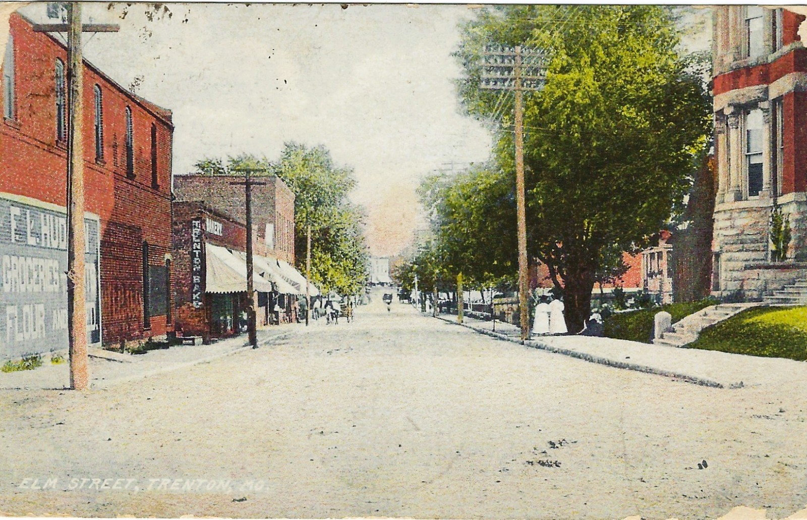 Trenton MO The Trenton Bakery on Early Elm Street 1908