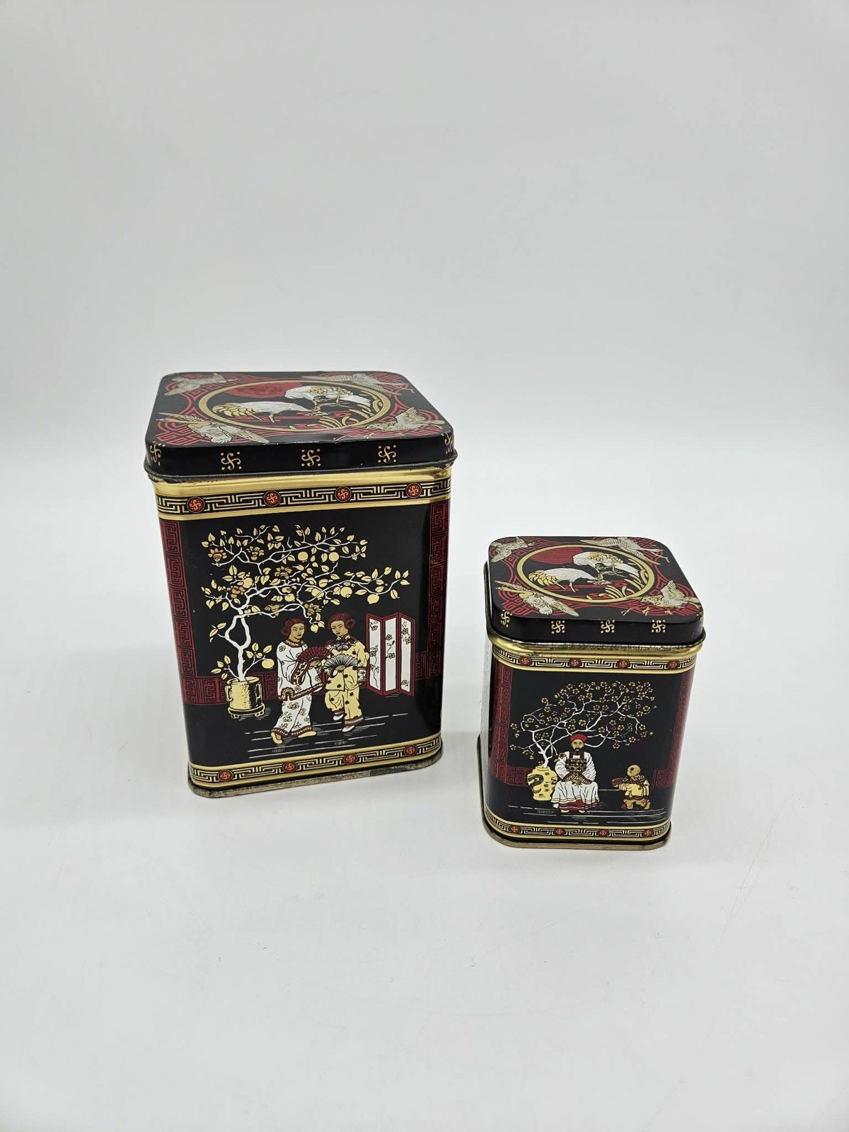 Vintage Set of Nesting Tea Tins Oriental Made In Hong Kong 5.5