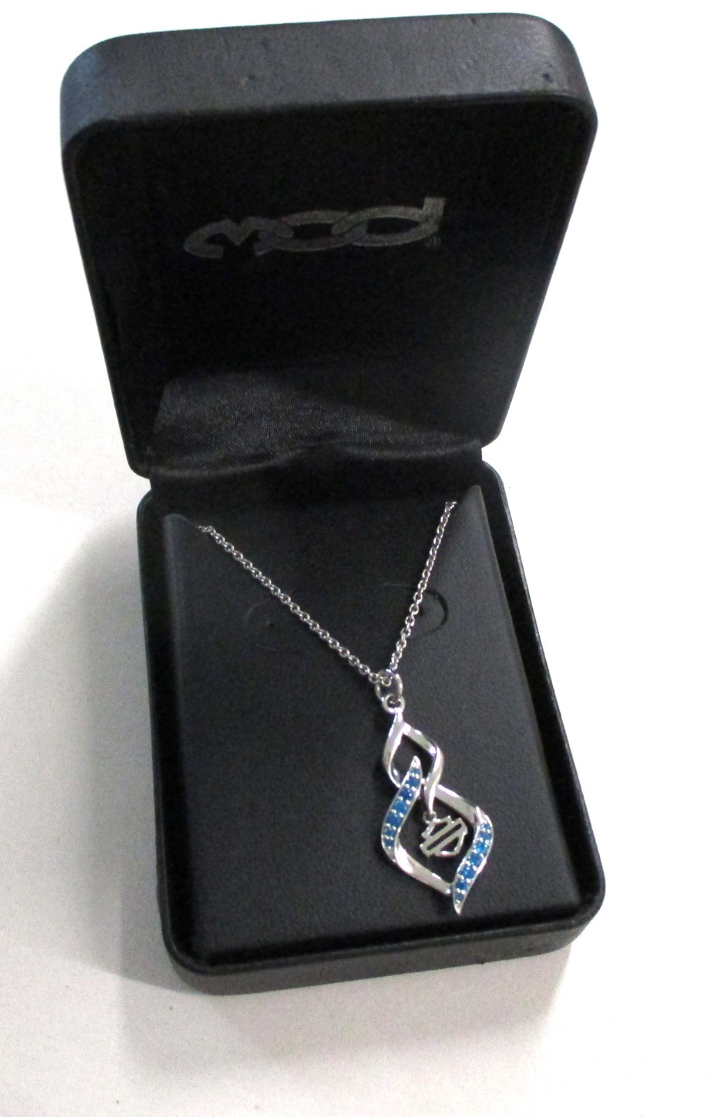 OFFICIAL HARLEY DAVIDSON STERLING WOMEN'S INTERLOCK BLUE STONE PENDANT