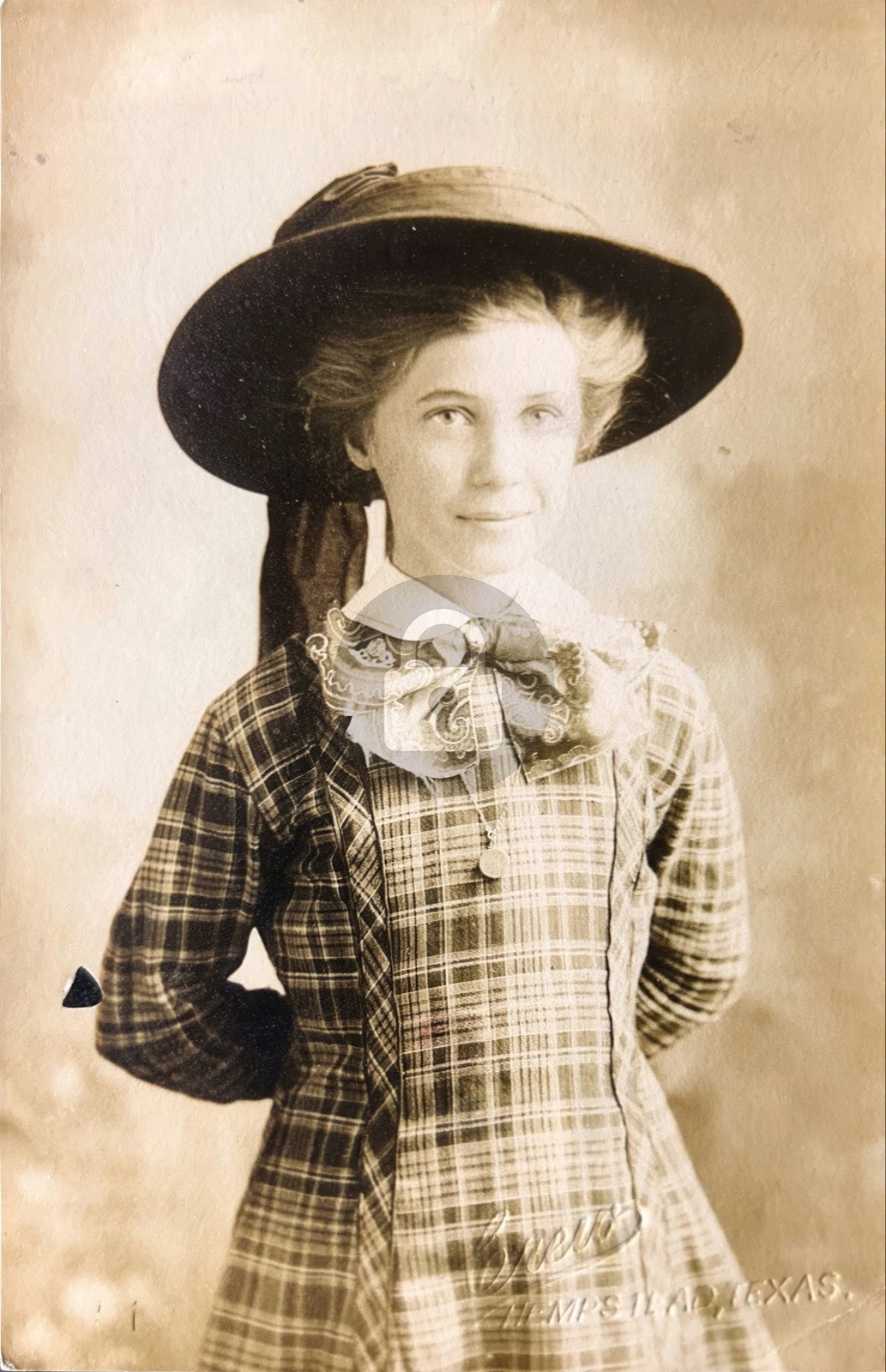 Hempstead Texas Beautiful Young Woman TX RPPC Photo Postcard COPY