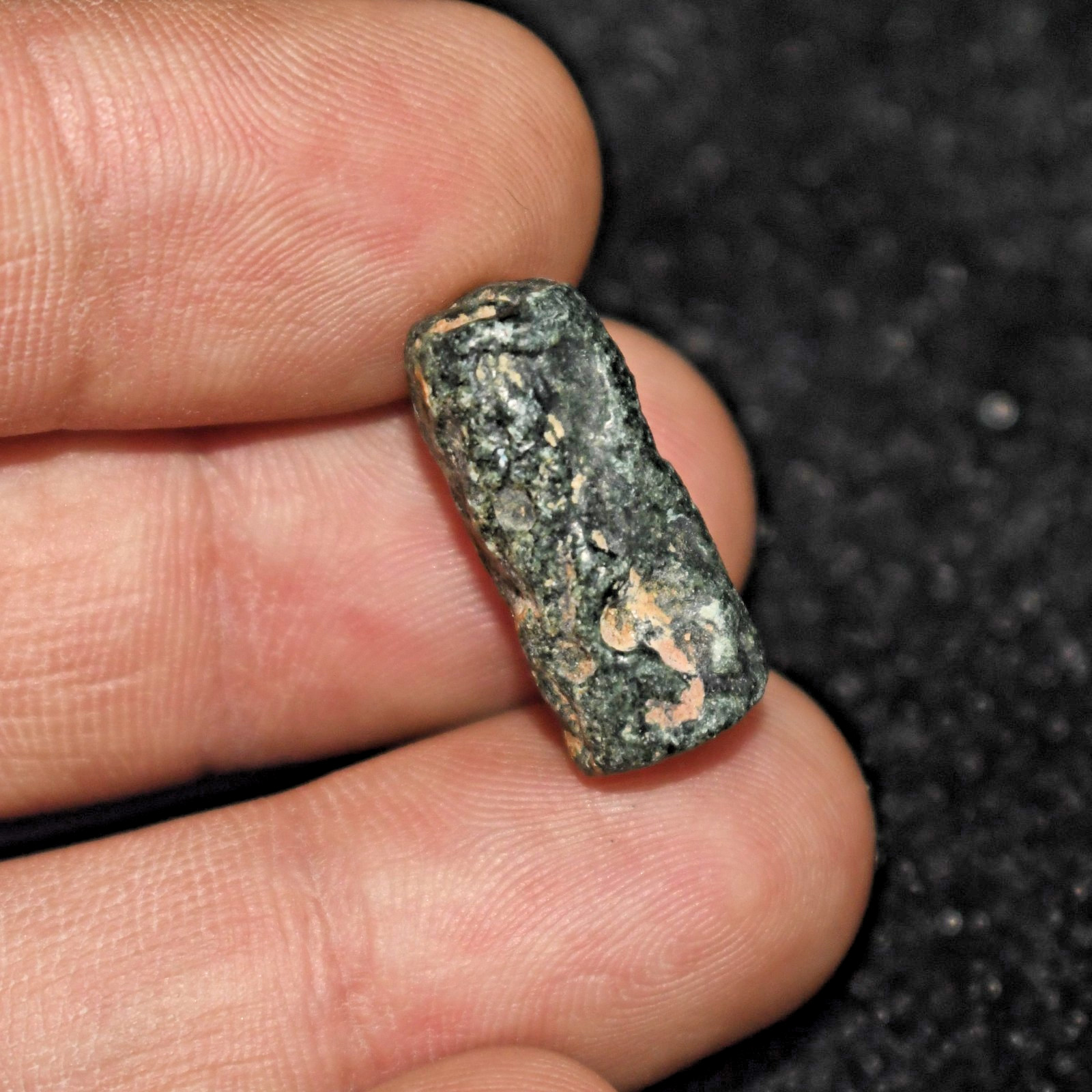 Genuine Ancient Near Eastern Stone Intaglio Barrel in very good Condition