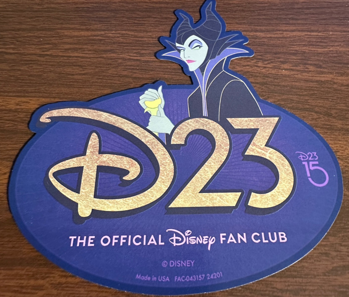 Disney D23 Maleficent Fan Club 15th anniversary magnet   - AUTHENTIC  RARE