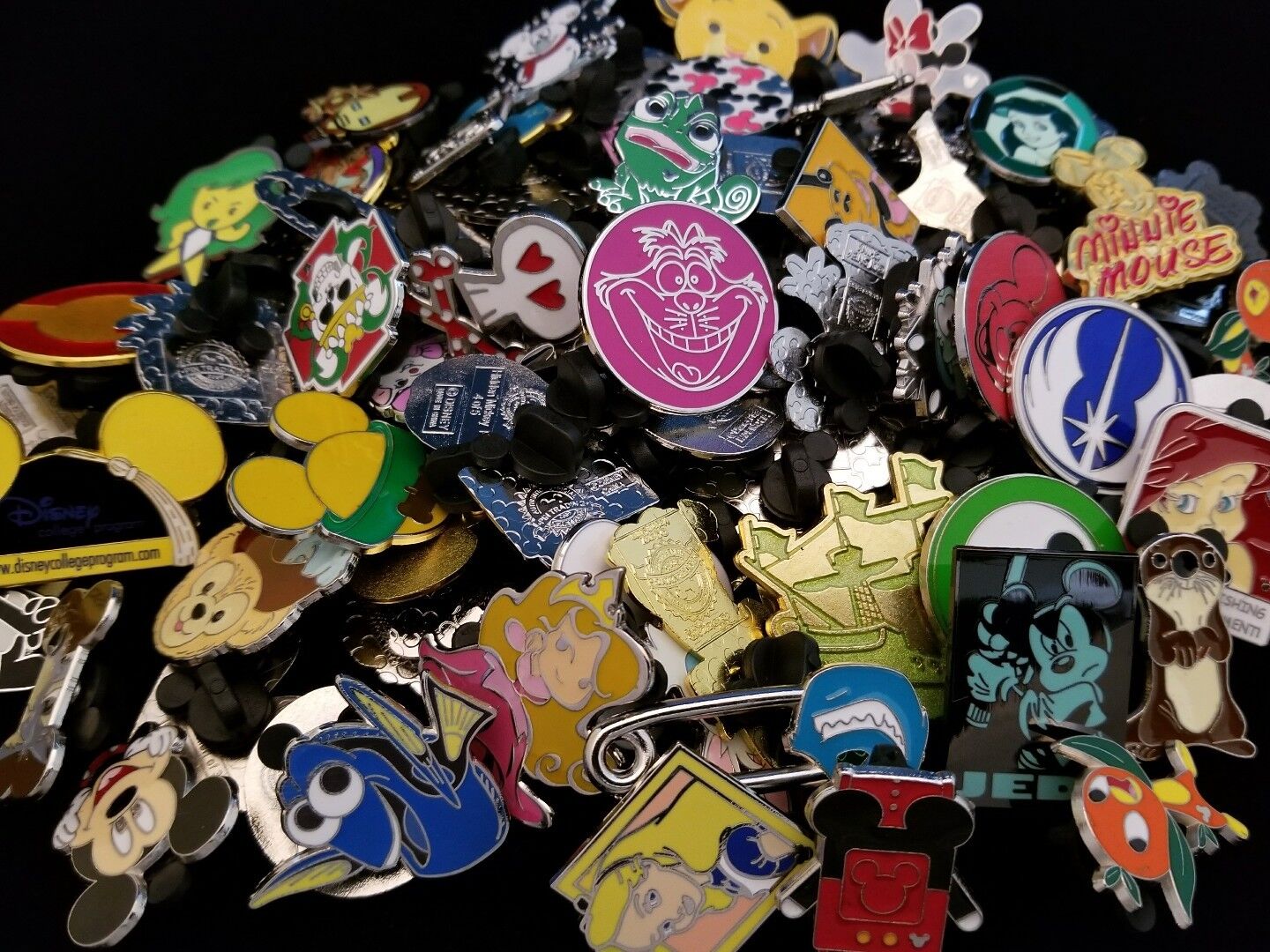 Disney Trading Pins lot of 500 1-3 Day Free Fast Shipping by US Seller 