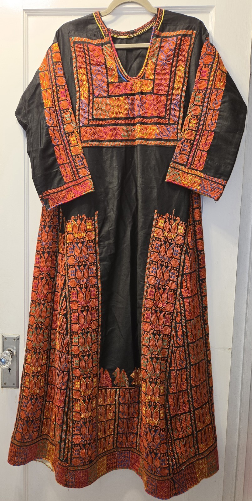 Vintage 70's Handmade Palestinian Thobe Dress. Authentic Tatreez Embroidery OS Vintage 70's Handmade Palestinian Thobe Dress. Authentic Tatreez Embroidery OS