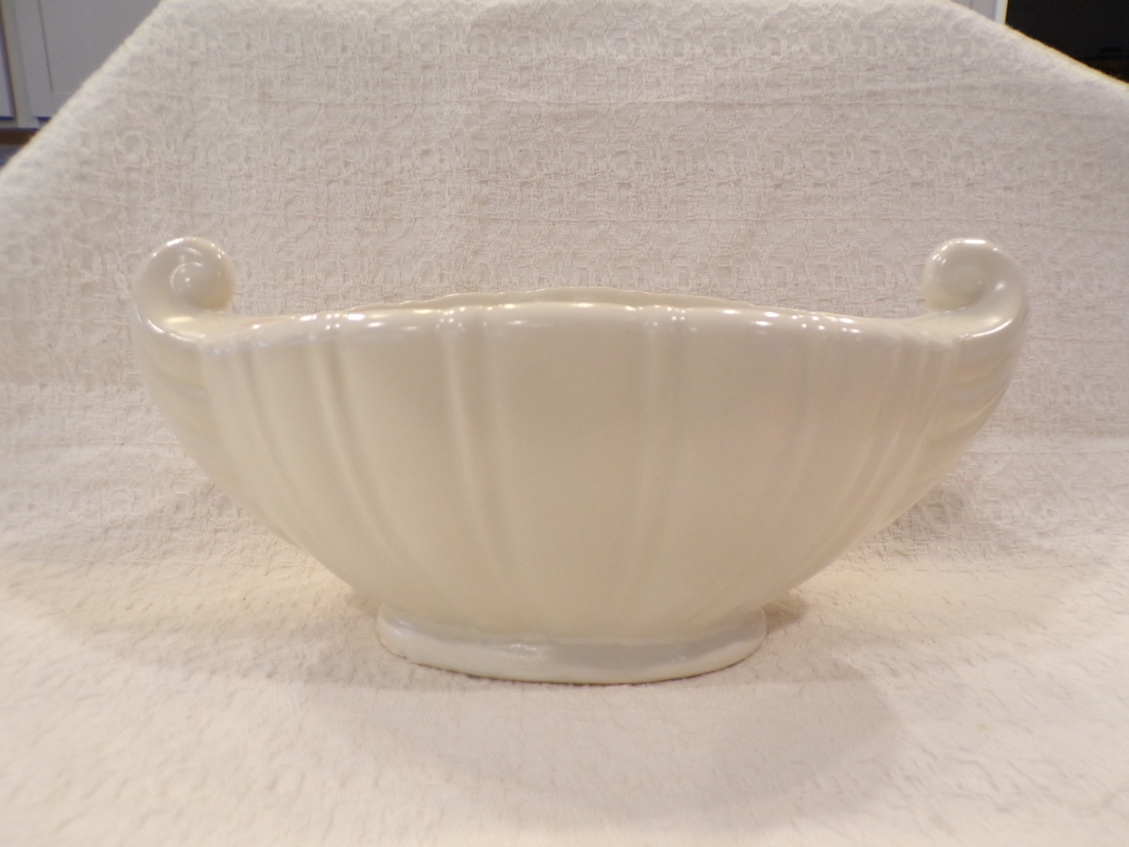 Vintage USA Pottery MATTE WHITE 9.75\