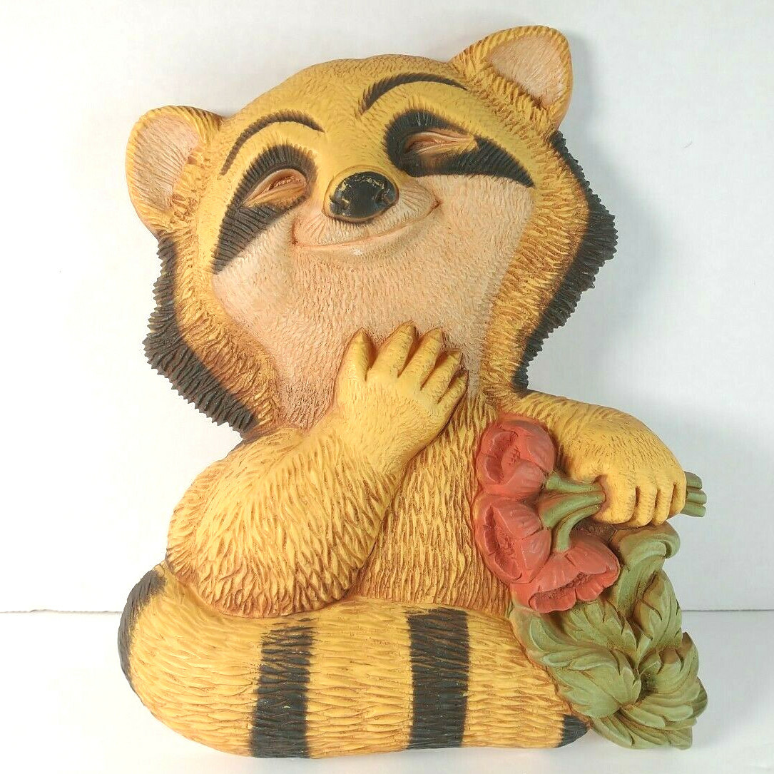 Vintage Homco Raccoon Wall Plaque Made in USA 1977